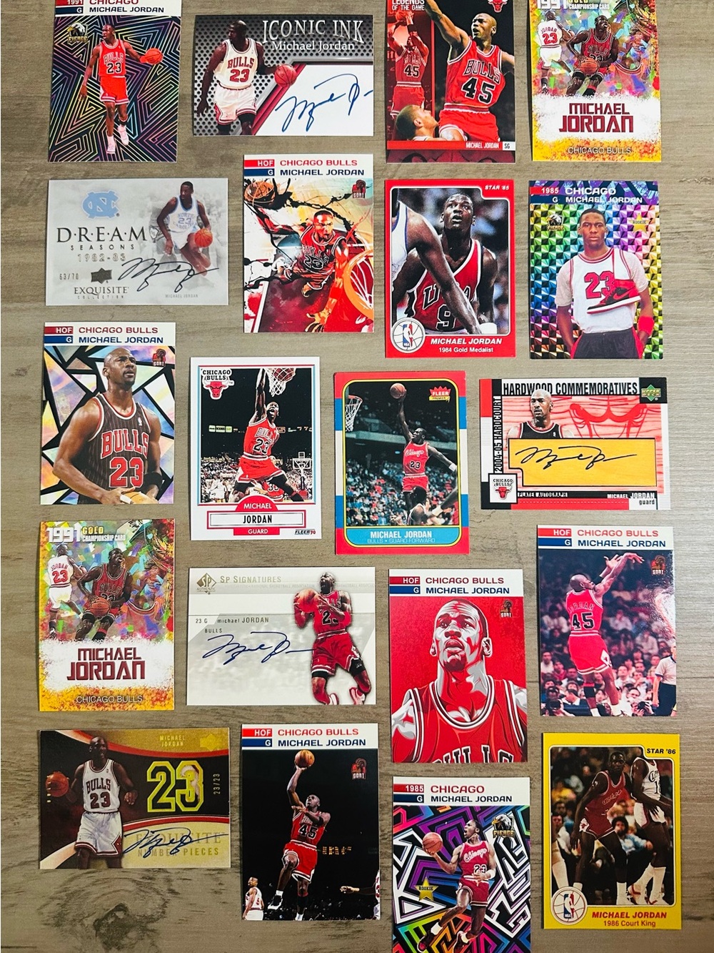 Michael Jordan Signed Lot of (20) Fleer Star Upper Deck Rookie Novelty Cards.